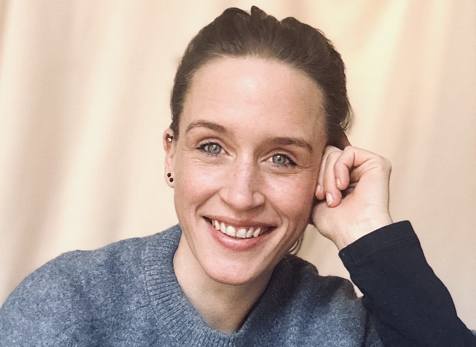 Britta Abendroth, Hebamme und Psychologische Beraterin